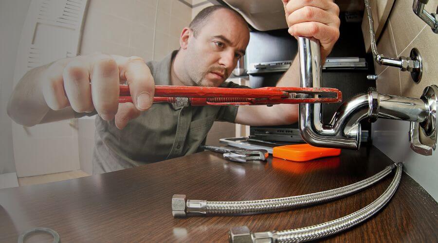 Expert burst pipe repair services in El Paso, TX