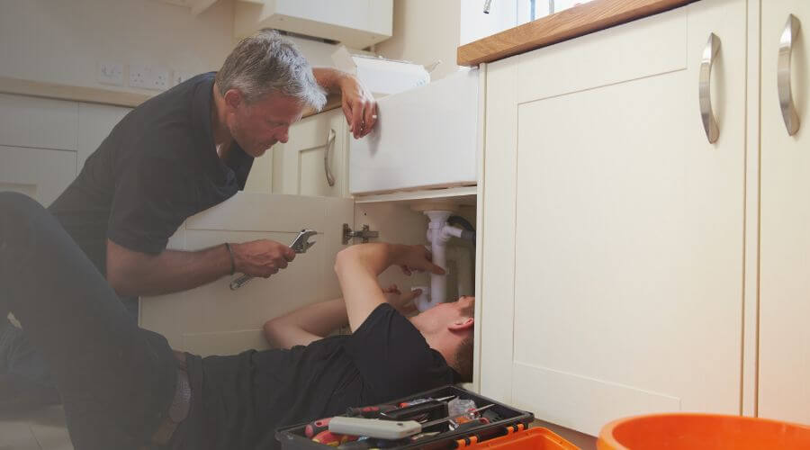 Professional burst pipe repair services in El Paso, TX